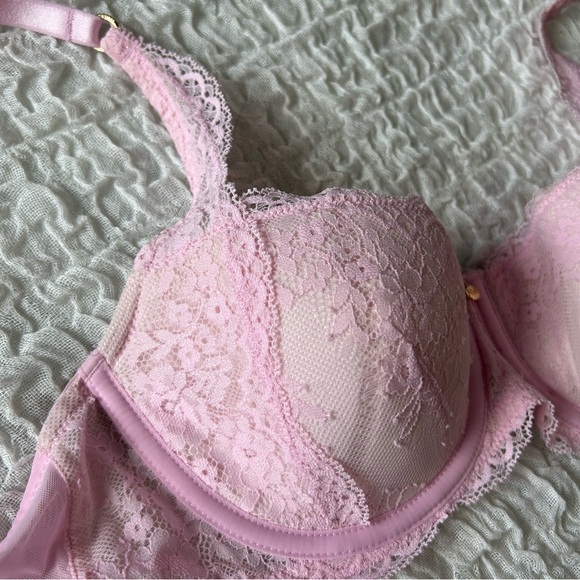 ADORE ME Bonnie contour pink lace bra - Picture 3 of 4